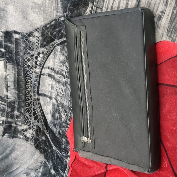 Levenger black laptop bag - Picture 3 of 14